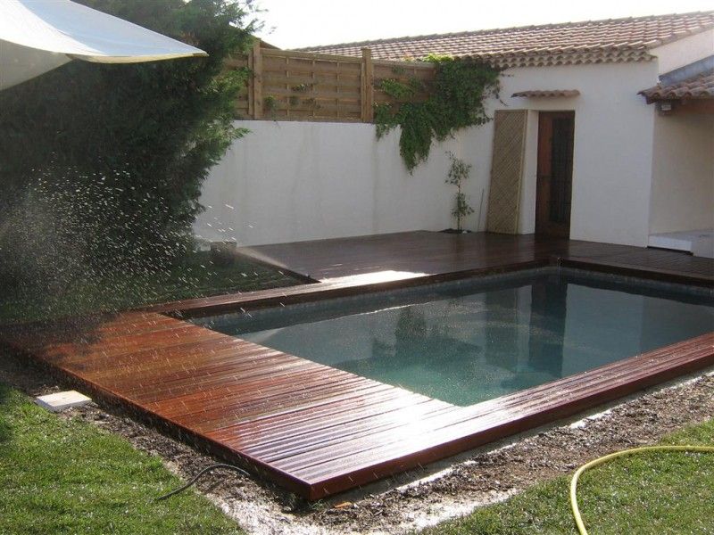 Pose de tour de piscine en bois exotique ipé à Calas 13