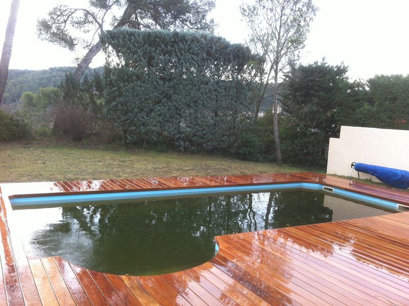 Tour de piscine en bois exotique Aix en Provence bouche du rhone 13