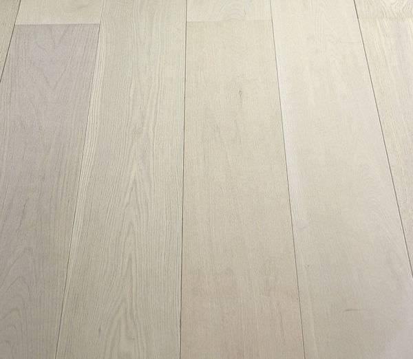 Parquet CHENE contrecollé gamme Loft Primo