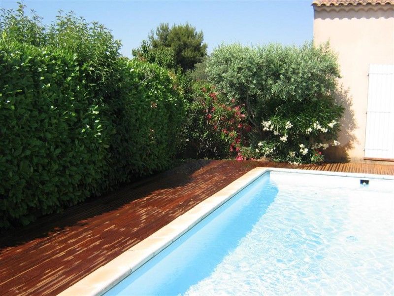 Tour de piscine en bois exotique Ipé à Coudoux