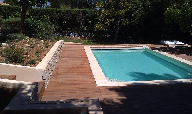 Contour de piscine en bois ipe a calas en 2011