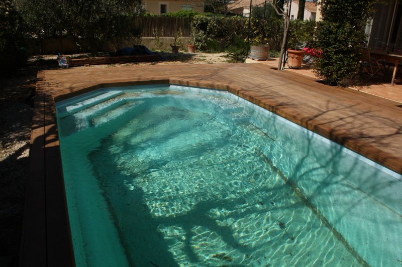 Tour de piscine en itauba marignane 13