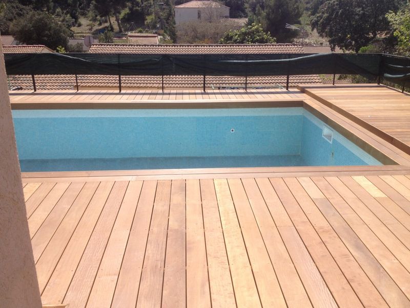 Tour de piscine en Itauba à Lancon de Provence